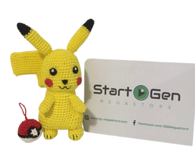 Figurine Amigurumi - Pok&eacute;mon - Pikachu avec Pokeball